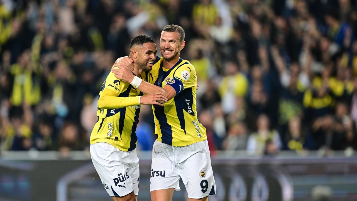 Fenerbahçe 2-0 Bodrum FK (MAÇ SONUCU ÖZET) F.Bahçe Kadıköy’de 3 puanı kaptı!